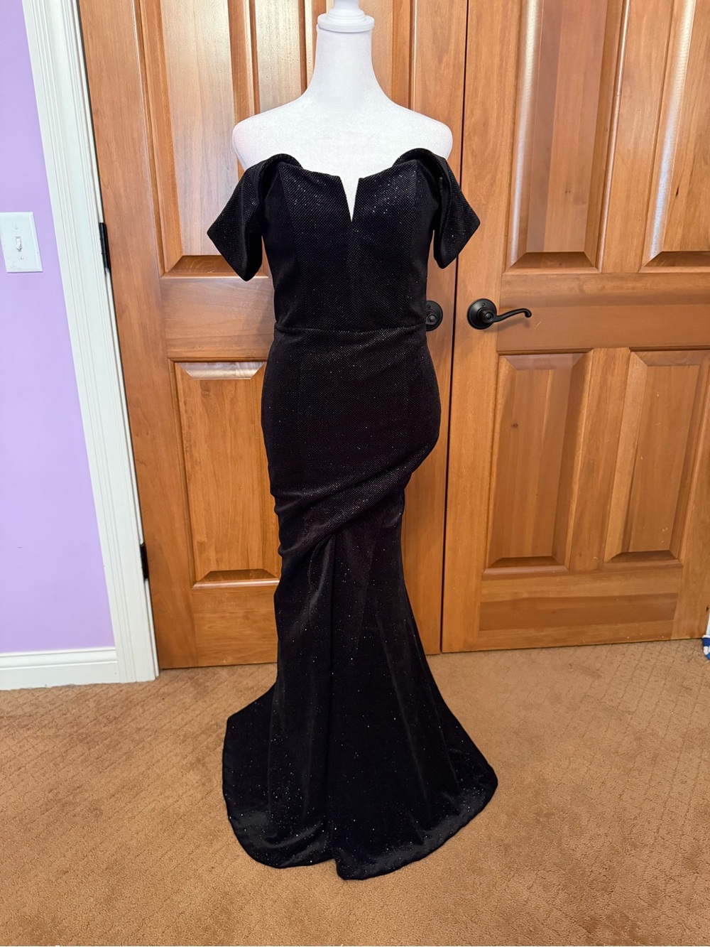 Ashely Lauren Black Glitter Off The Shoulder Prom Dress Women’s Size 4
